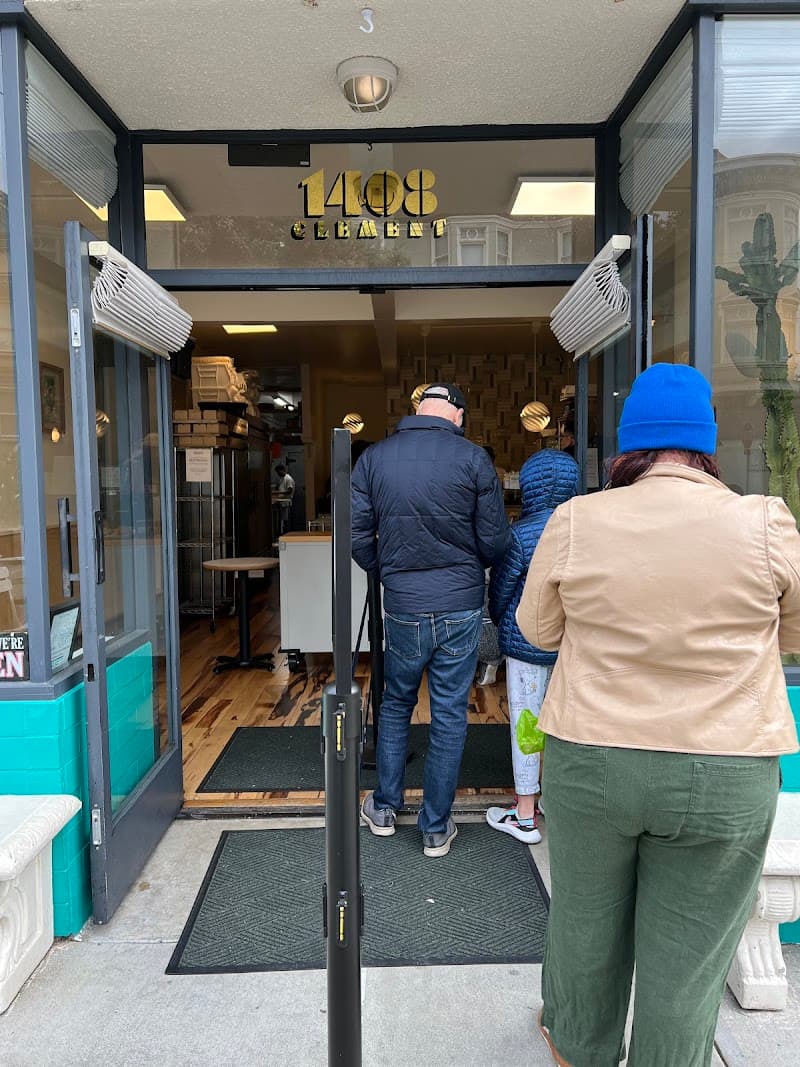 Breadbelly - Photo 1