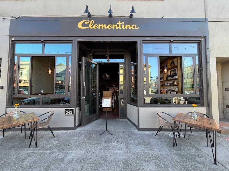 Clementina — view 1