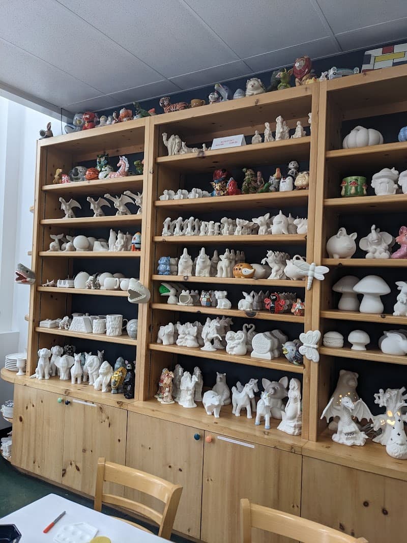 Color Me Mine - Photo 2