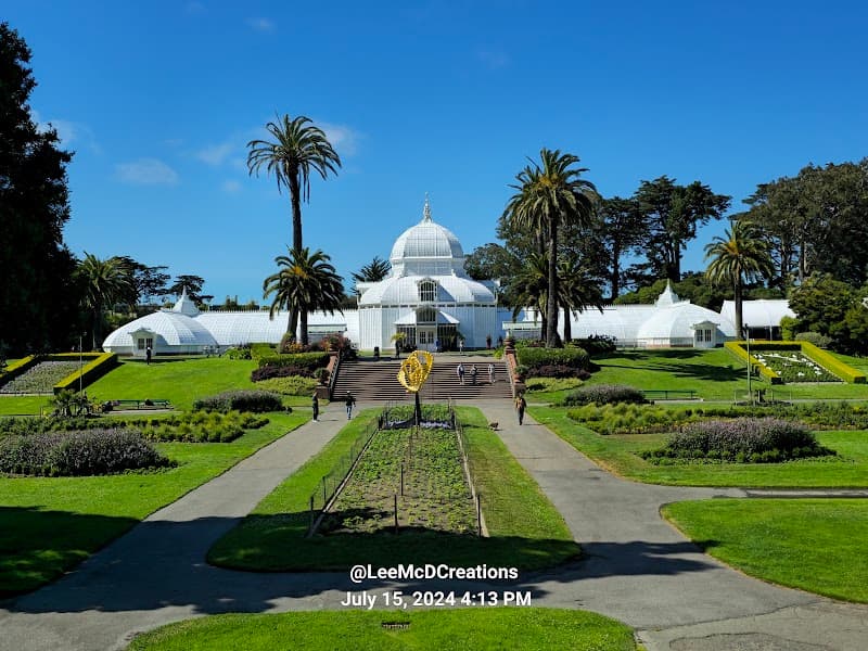 Conservatory of Flowers - Photo 1