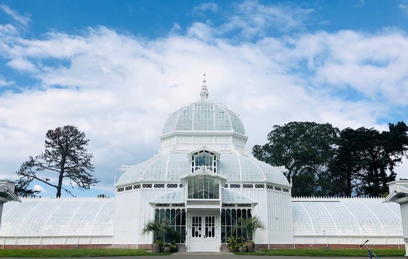 Conservatory of Flowers β view 3