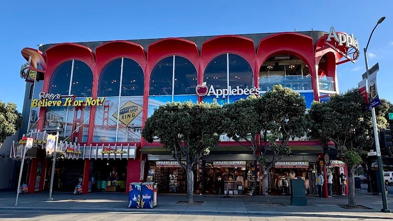 Historic F-Market Streetcars - Photo 2