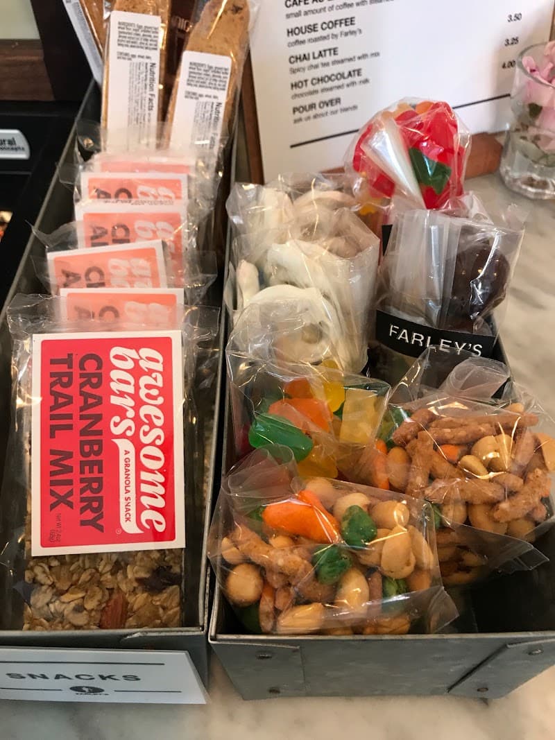 Farleys Coffeehouse - Photo 2