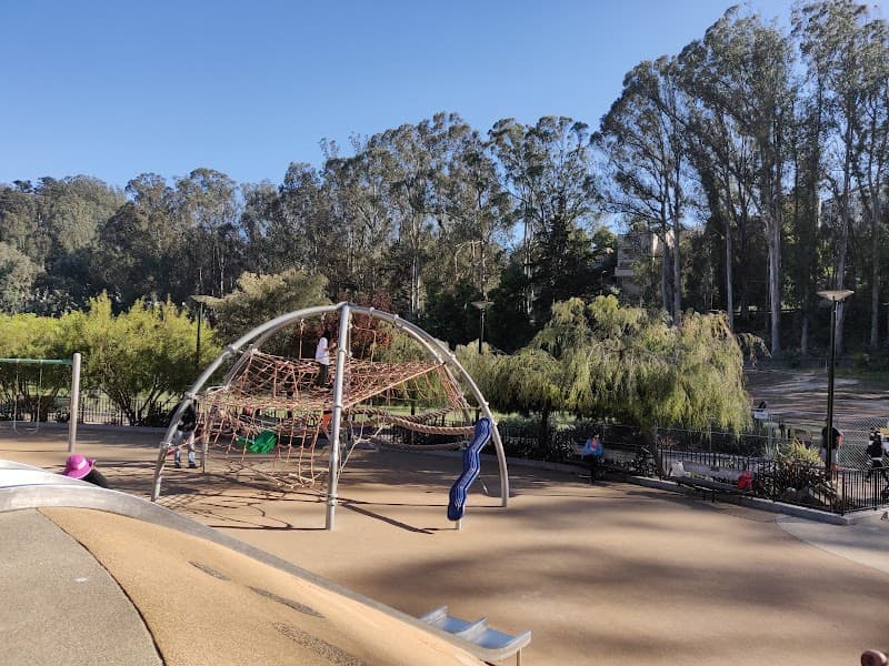 Glen Park Playground β view 2
