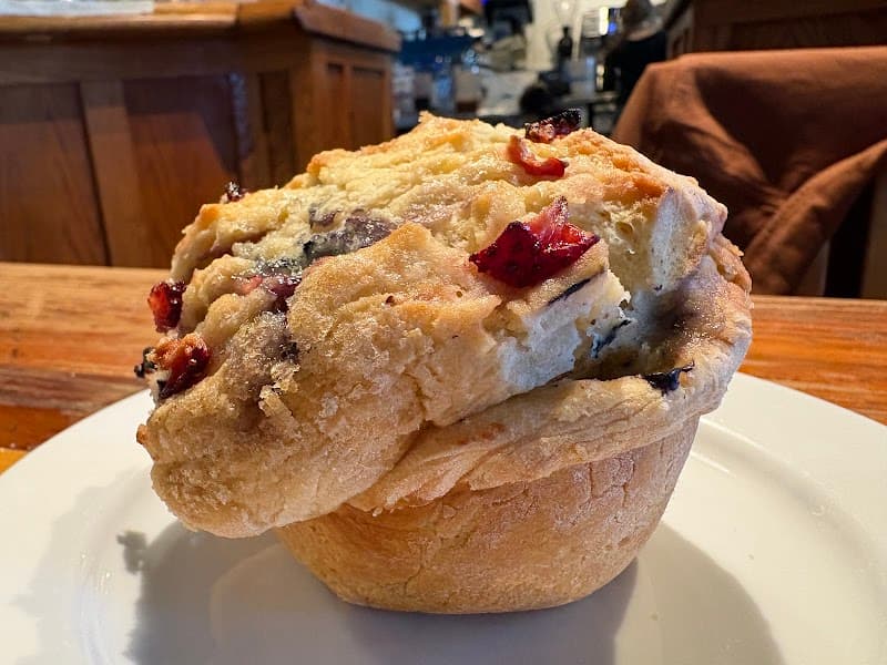 Java Beach Cafe - Photo 3