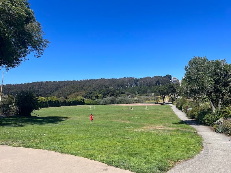 Julius Kahn Playground - Photo 2
