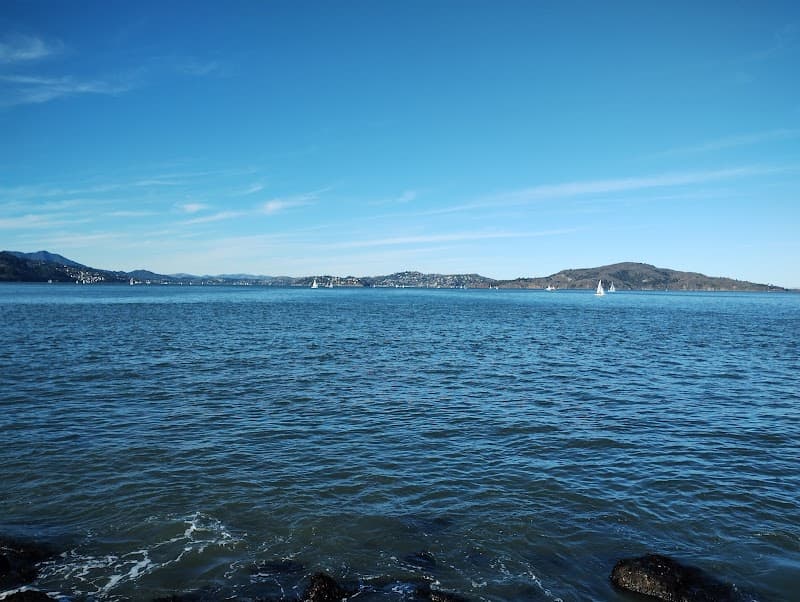 Marina Green β view 3