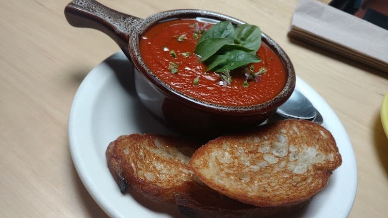 Ocean Ale House - Photo 2