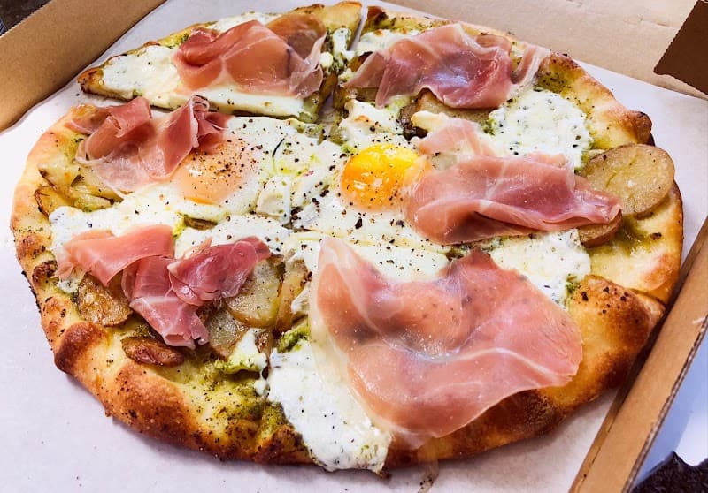 Pizzetta 211 — view 2