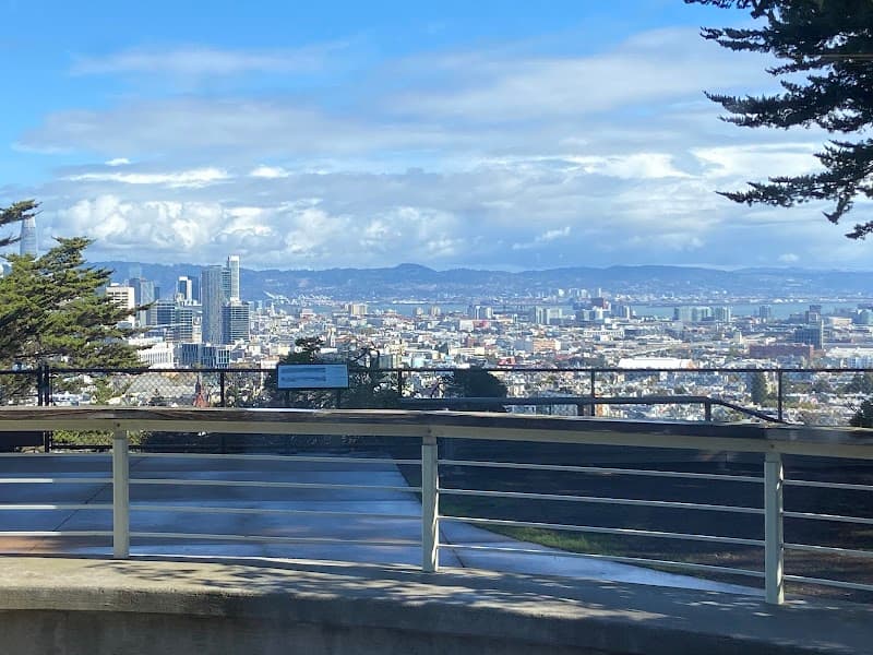 Randall Museum - Photo 3