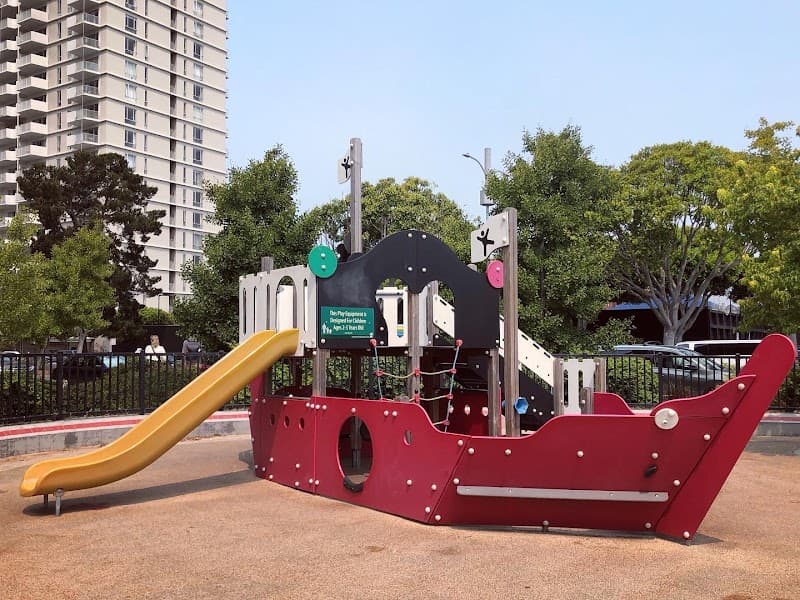 Sue Bierman Park - Photo 2